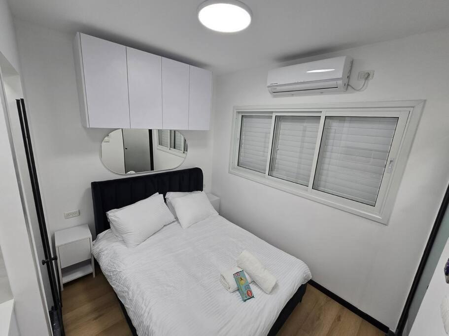 Apartamento Ryo 38 דירת נופש מושלמת מרחק 5 דקות מחוף הים Bat Yam Exterior foto