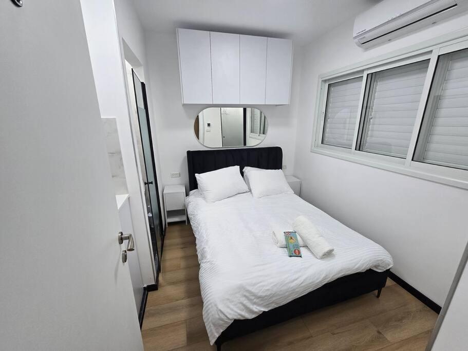 Apartamento Ryo 38 דירת נופש מושלמת מרחק 5 דקות מחוף הים Bat Yam Exterior foto
